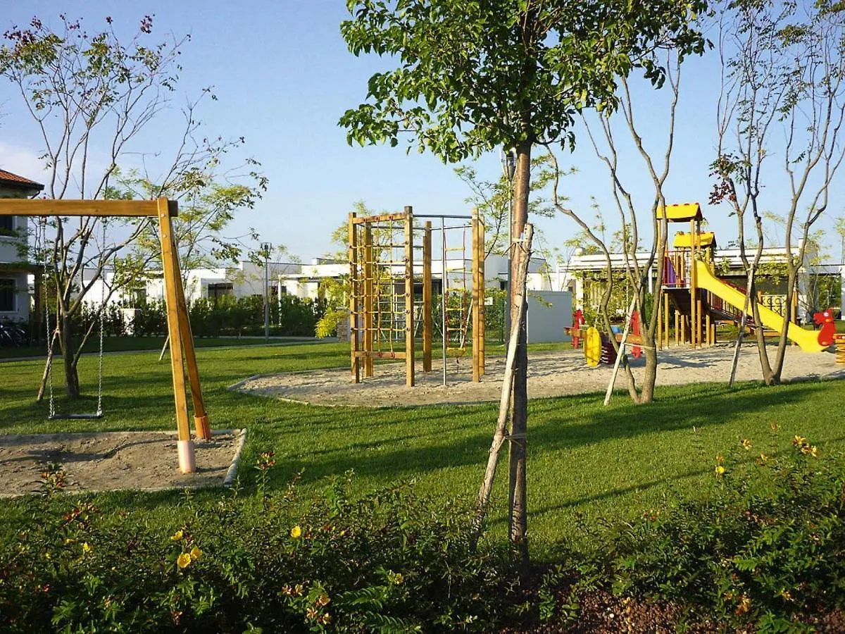 Residence Villaggio A Mare, Lido Altanea Caorle 0*,  Italy